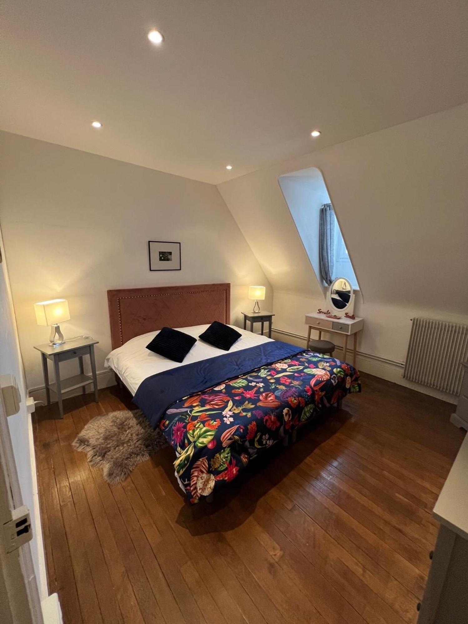 Le Prieure De Buffon Bed & Breakfast Phòng bức ảnh